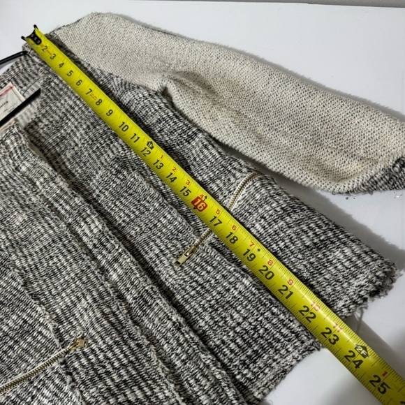 Anthropologie Cartonnier Gray and Cream Textured Cardigan jacket small - Picture 5 of 7